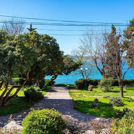 Kolovare Garden Oasis - First Row By Sea Apartment Zadar Luaran gambar