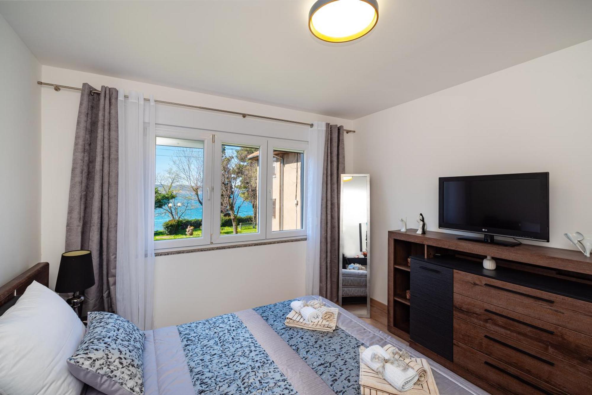 Kolovare Garden Oasis - First Row By Sea Apartment Zadar Luaran gambar