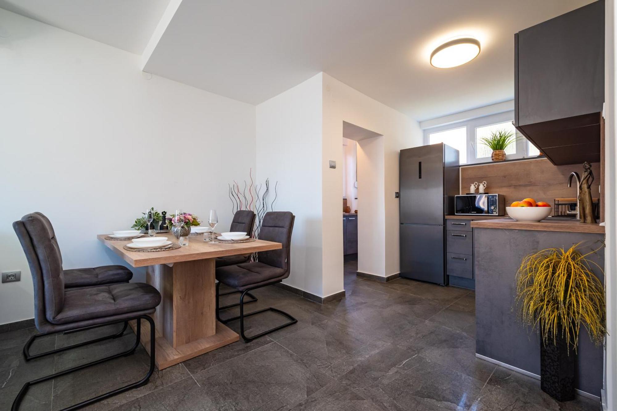 Kolovare Garden Oasis - First Row By Sea Apartment Zadar Luaran gambar