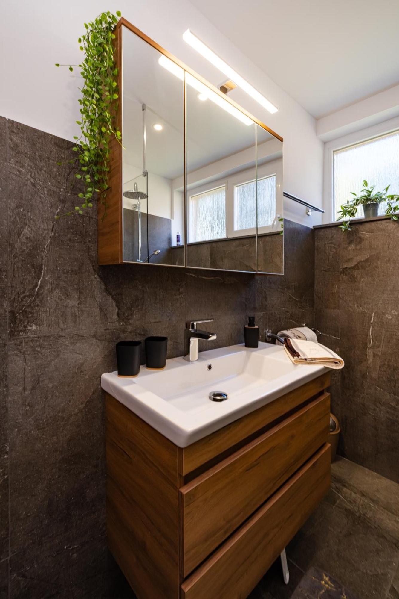 Kolovare Garden Oasis - First Row By Sea Apartment Zadar Luaran gambar