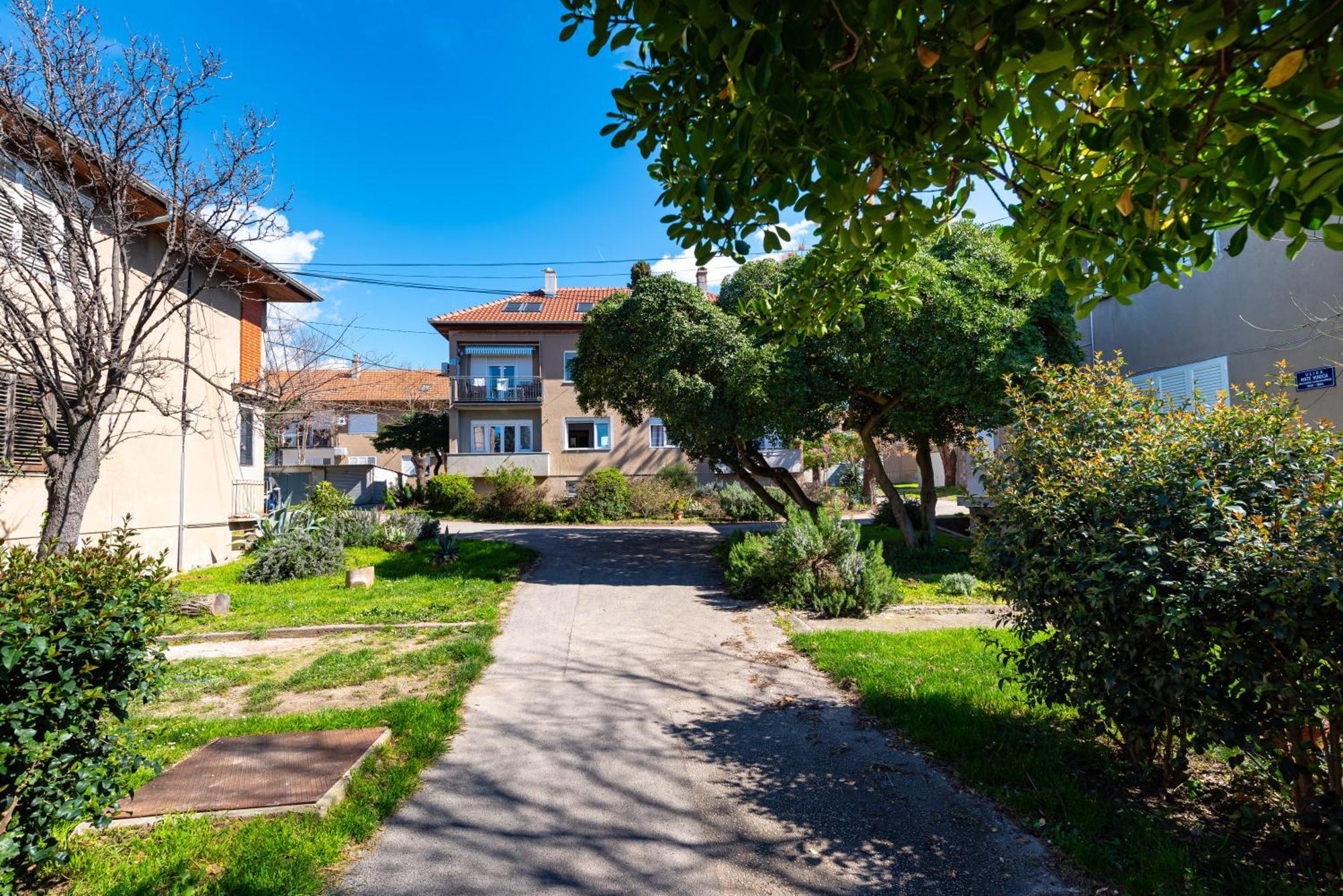 Kolovare Garden Oasis - First Row By Sea Apartment Zadar Luaran gambar